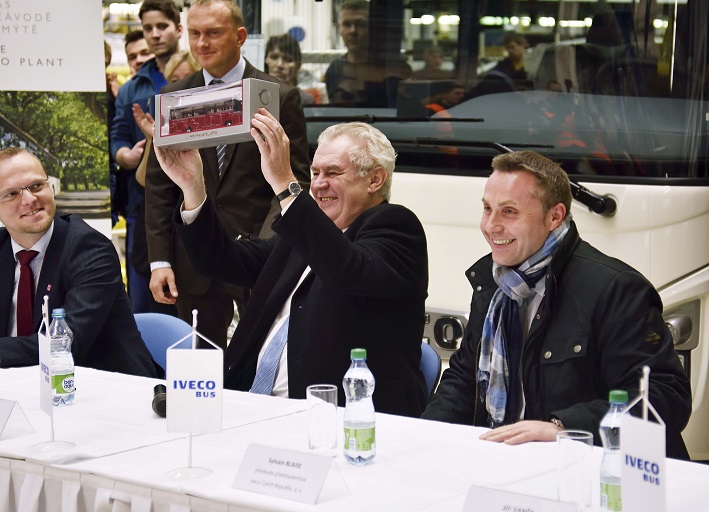 Президент Чехии Милош Земан посетил завод Iveco Bus в Високе-Мито